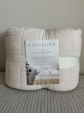 NWT Full/Queen Heavyweight Linen Blend Quilt Natural - Casaluna